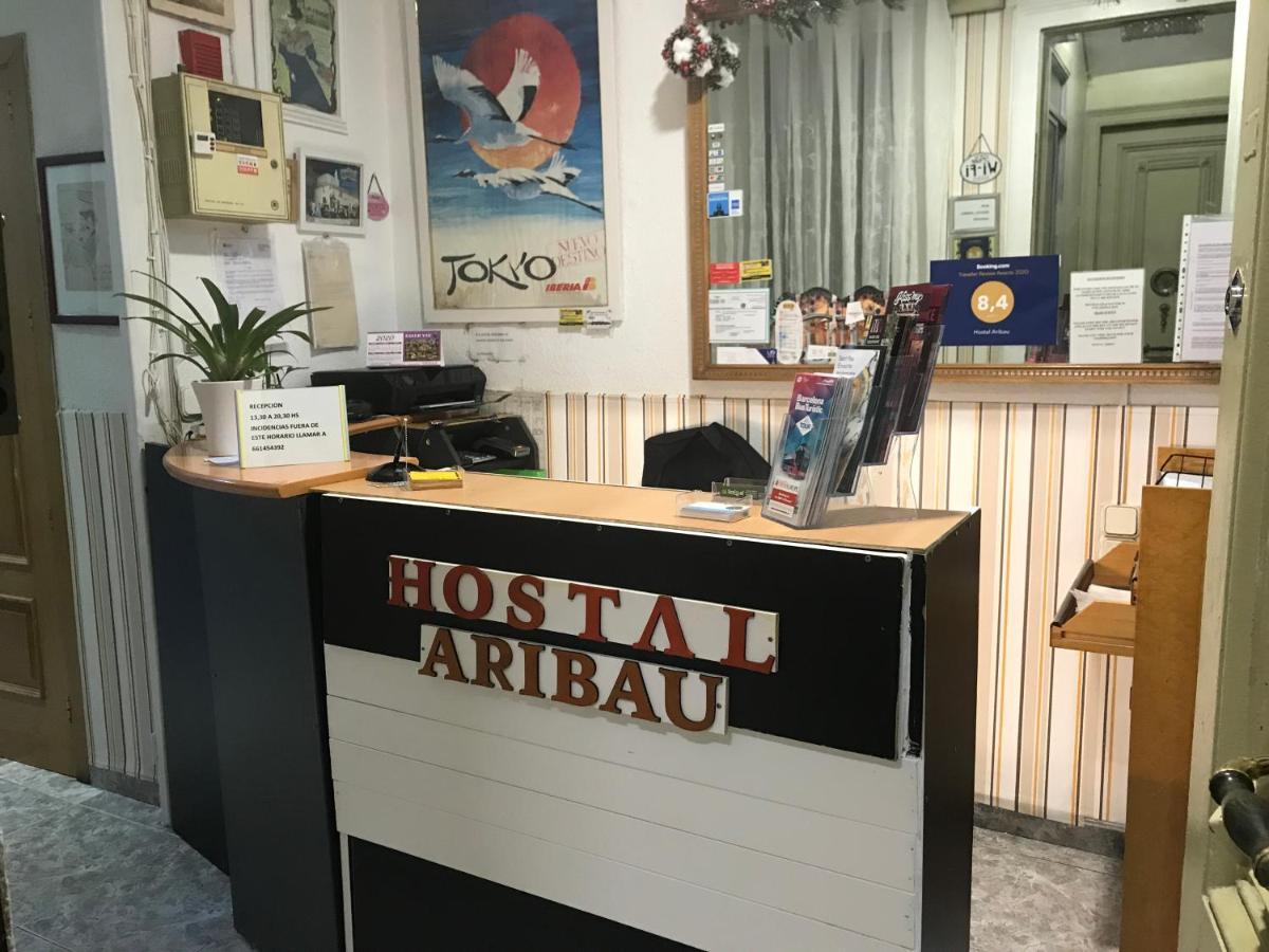 Hostal Aribau Barcelona Exterior photo